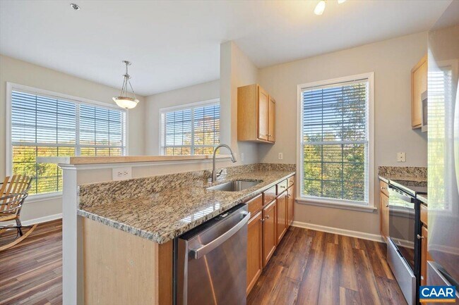Photo - 270 Riverbend Dr