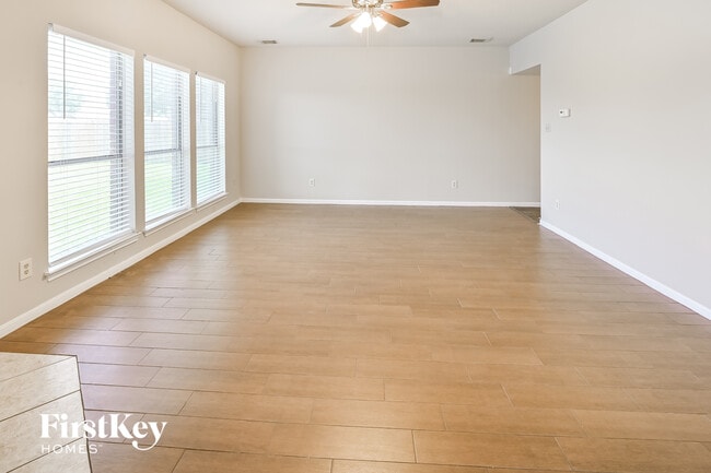 Photo - 3805 Redbud Dr