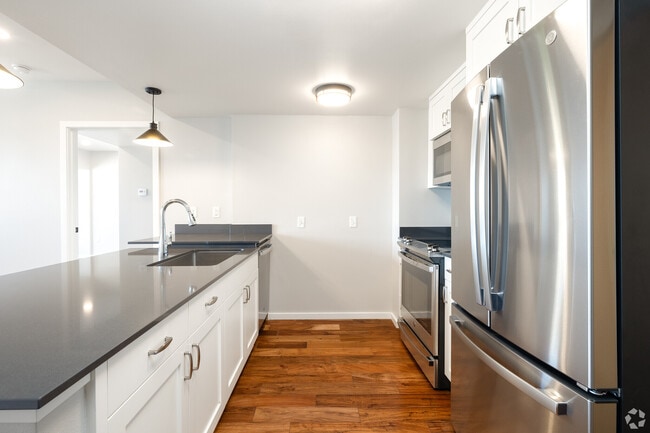 The Owyhee Apartments