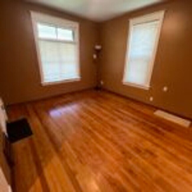 Photo - 425 N 27th Ave W Unit 1 Lower