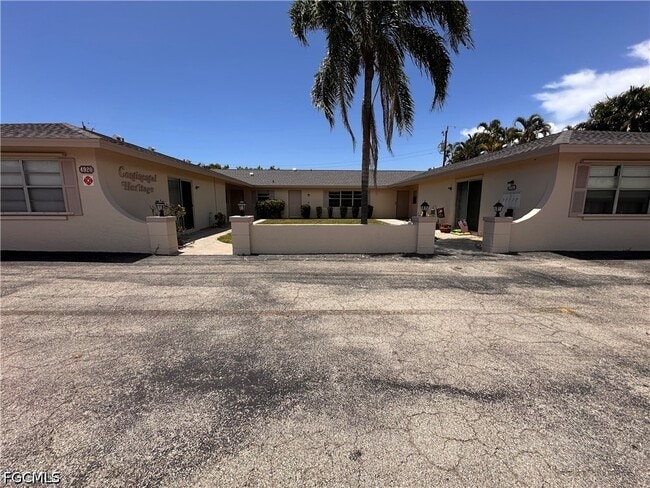 Building Photo - 4920 Vincennes Ct Unit 103