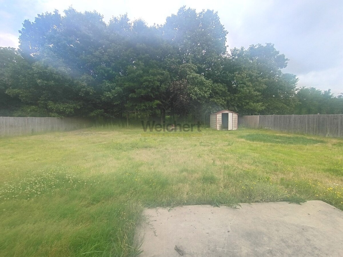 Photo - 3bed/2bath house with garage