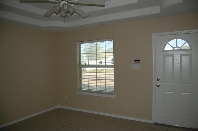 Photo - 3222 Monclova Dr