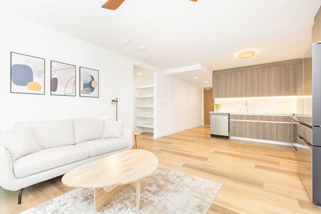 Photo - Brand FULLY FURNISHED New 1 Bedroom | 1 Bathroom The Park on Keeamoku