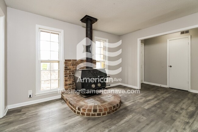 Photo - 1804 Breeland St