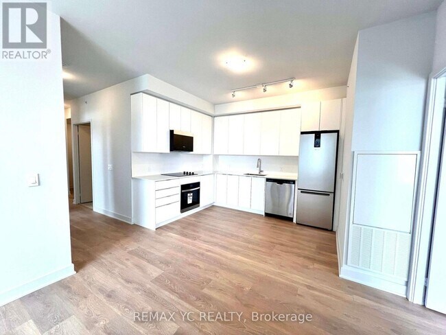 Photo - 2920 Hwy 7 Unité 1105