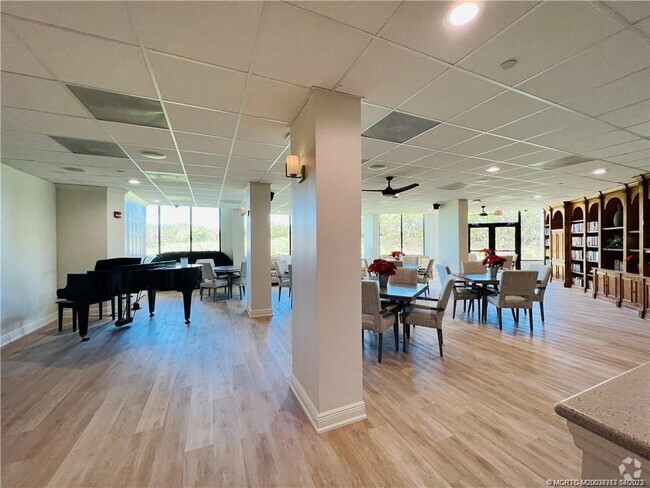 Building Photo - 8800 S Ocean Dr Unit 1406PH Rental