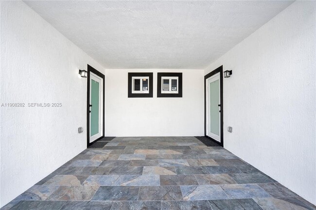 Photo - 16315 SW 107th Ave