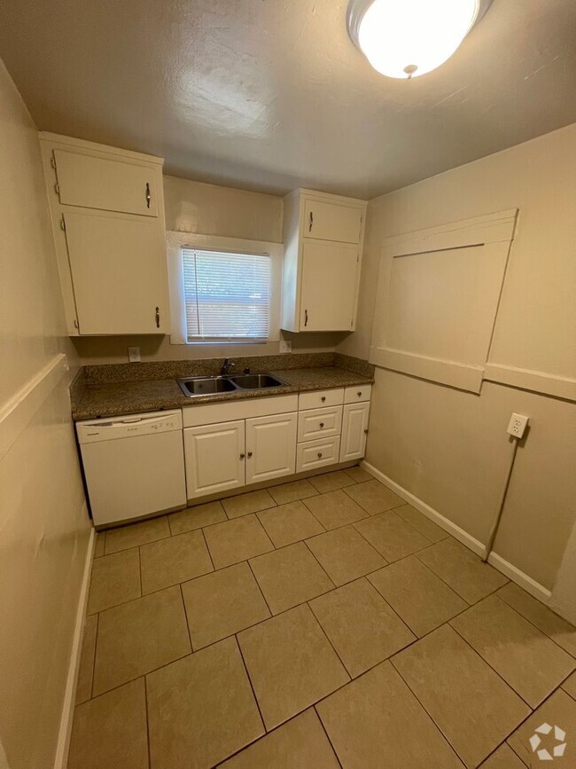 Building Photo - Coming Soon!! Apply Now!! Rental