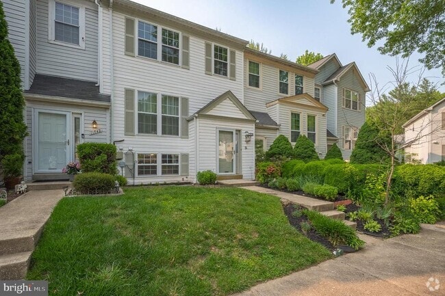 Building Photo - 11740 Stonegate Ln Rental