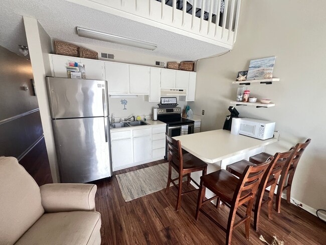 Photo - Walk to the Beach! Two-bedroom condo in Myrtle Beach. Adjacent to Beach Access!