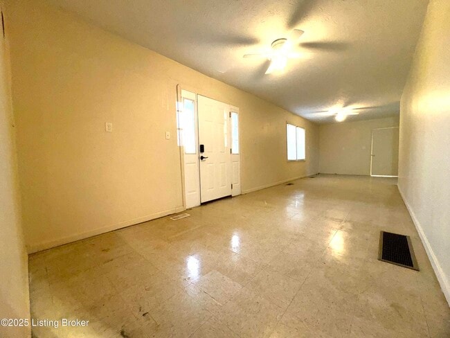 Photo - 9909 Mt Eden Rd