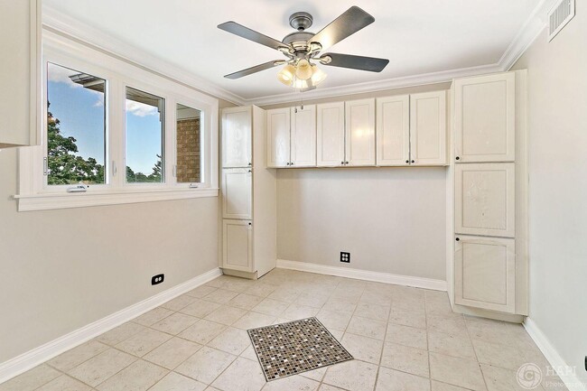 Photo - 6434 S Austin Ave Unit 2