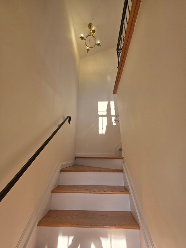 Building Photo - 3837 215th St Unit Fl 2