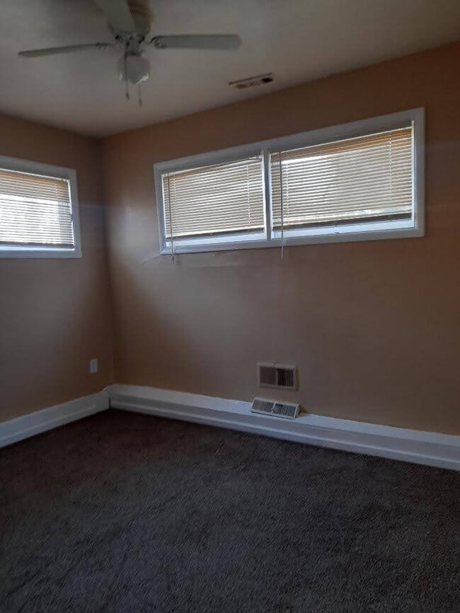 Photo - 7009 E 111th St