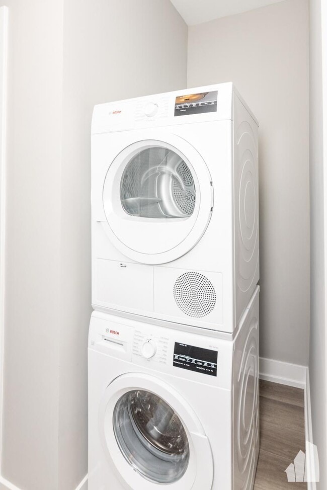 Photo - 1 bedroom in Chicago IL 60613 Unidad E1