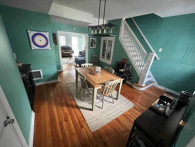 Photo - 2511 Leticoe St