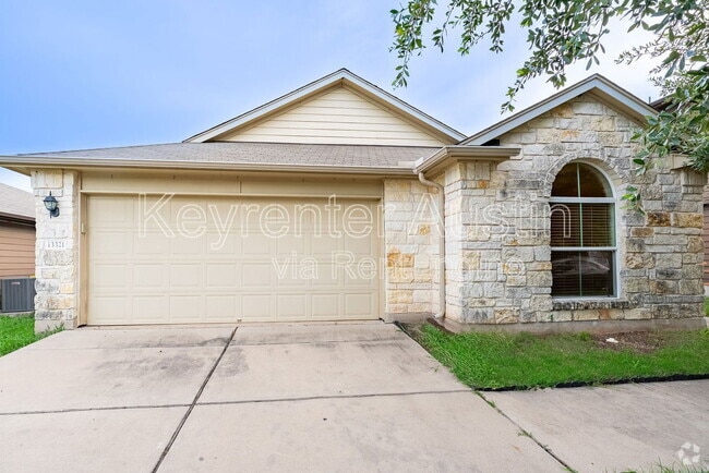 Building Photo - 13321 Pine Needle St Rental