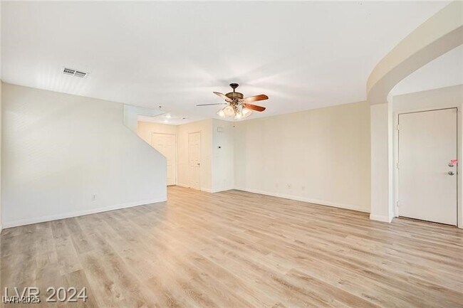 Building Photo - 11540 Kindsland St Rental