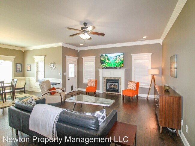 Photo - 3 br, 2 bath House - 13277 Hidden Valley D...