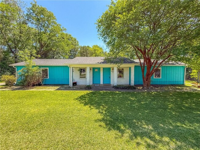 Photo - 8875 Maple St Townhome