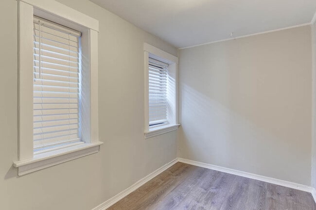 Photo - 2042 W Armitage Ave Unit G