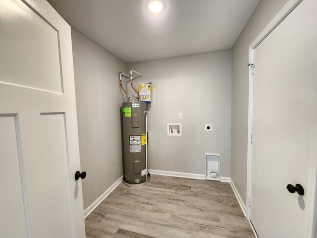 Photo - 7995 Case Dr