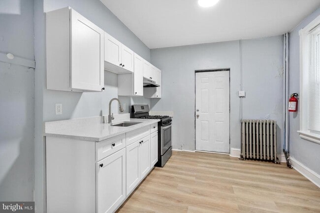 Photo - 3110 N Taylor St