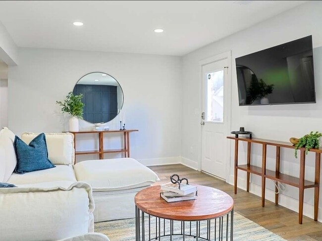 Photo - 2184 Skye Isles Pass SE