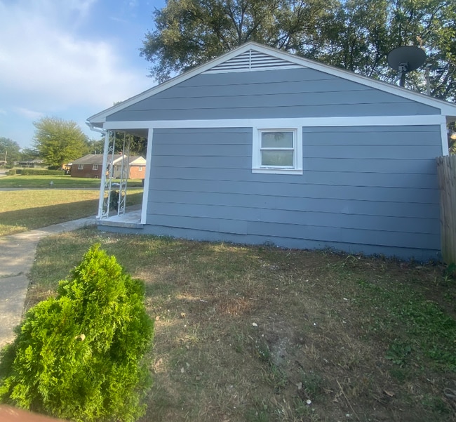 Photo - 247 Elder Rd