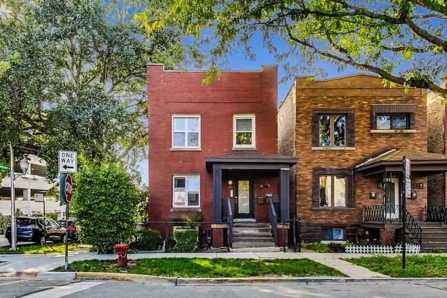 Building Photo - 2700 N Artesian Ave Unit 1