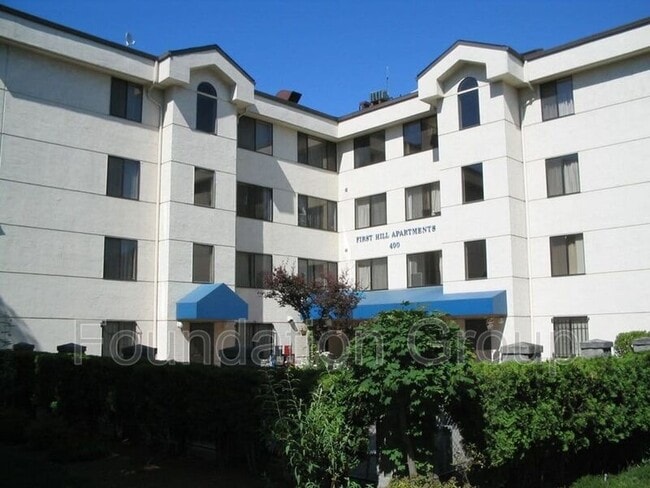 Photo - 400 10th Ave