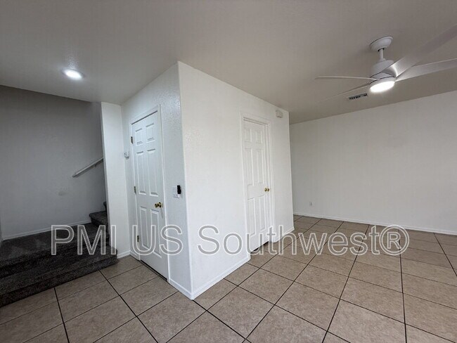 384 Anna Cir Unit A