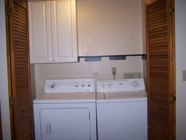 Photo - 1350 George Edwards Ct