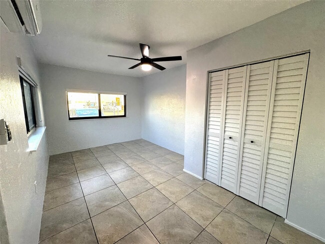 Photo - 5020 E 10th Ave Unit 5020R