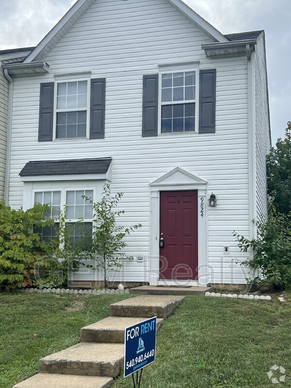 Building Photo - 9824 Coventry Creek Dr Rental