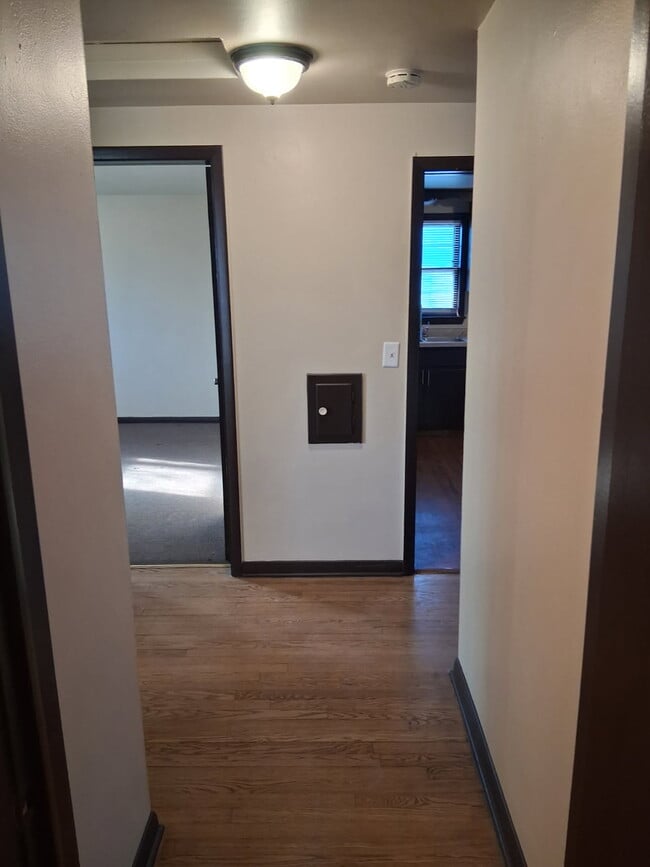 Photo - 5733 W Birch Ave Unidad Duplex