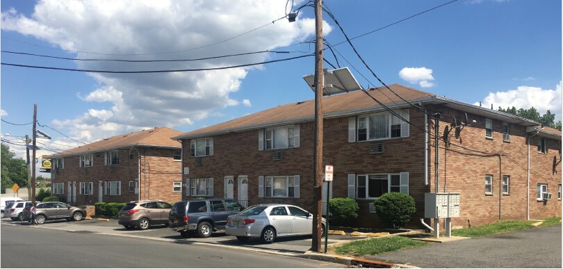 Contant Gardens - Contant Gardens Apartments