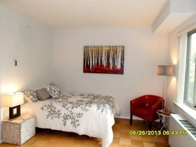 Photo - 2755 Ordway St NW
