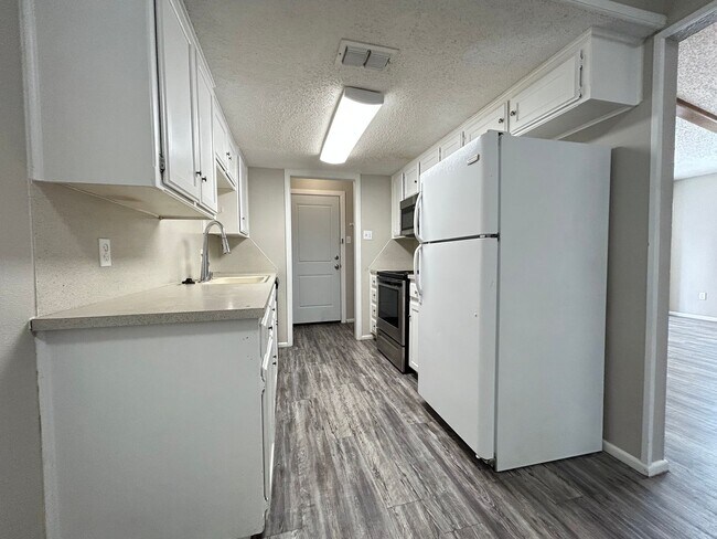 Photo - 6604 Hope Ave Unit B