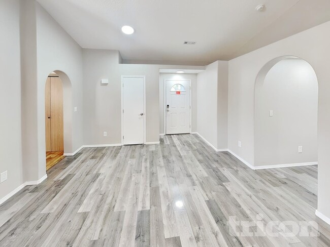 Photo - 2419 NE 164th Ave