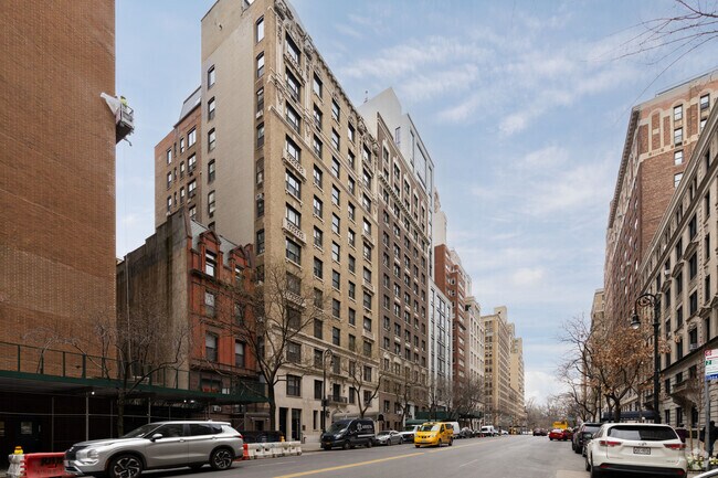 Photo - 64 E 86th St