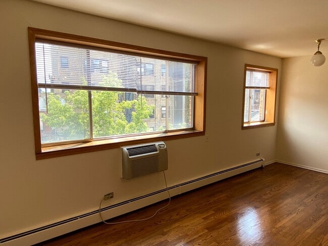 Photo - 531 W. Deming