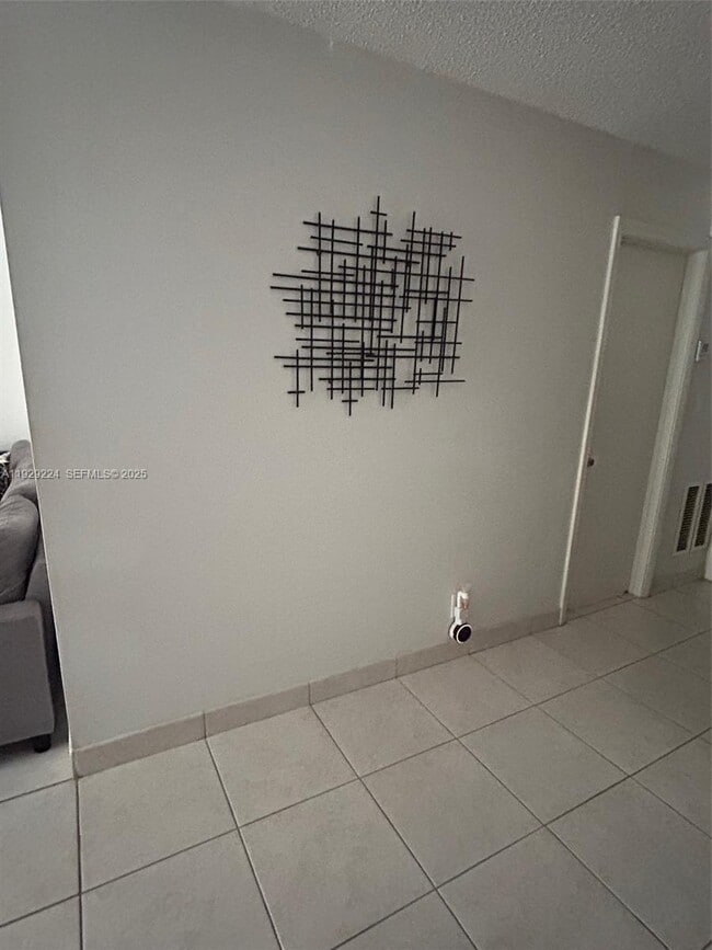 Photo - 16919 N Bay Rd Unit 214