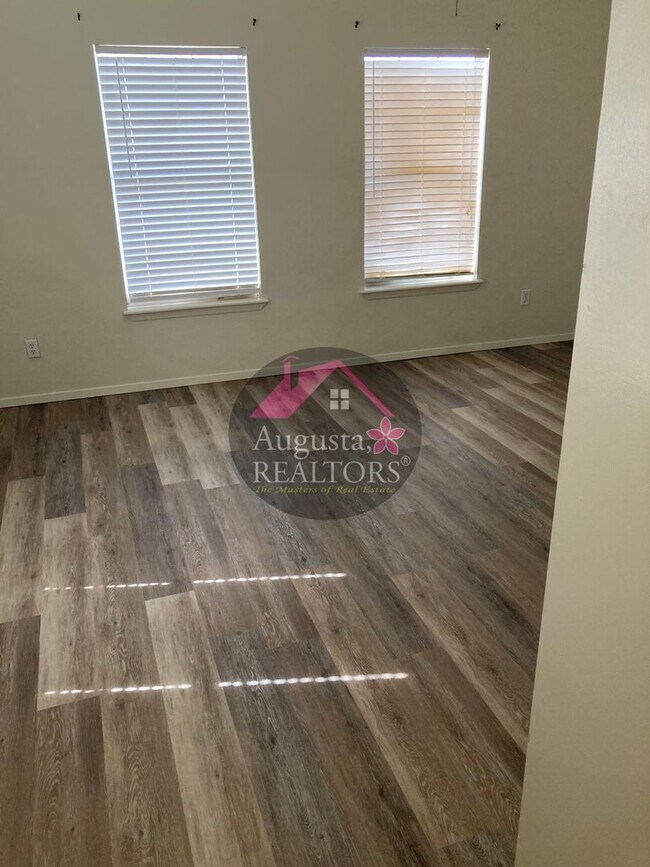 Photo - Beautifully Remodeled Home for Lease