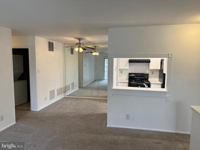 Photo - 1108 Aberdeen Ln