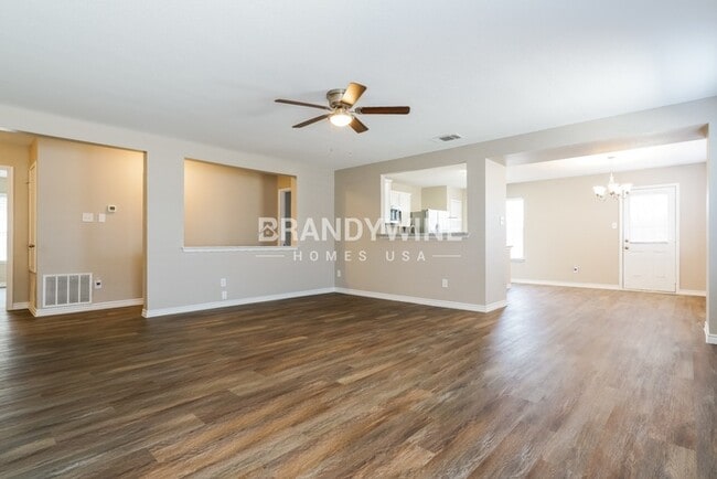 Photo - 6159 Balcony Ln