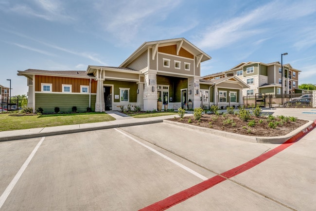 Photo - 2900 Broadmoor