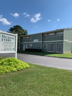 Dickens Ferry Apartments