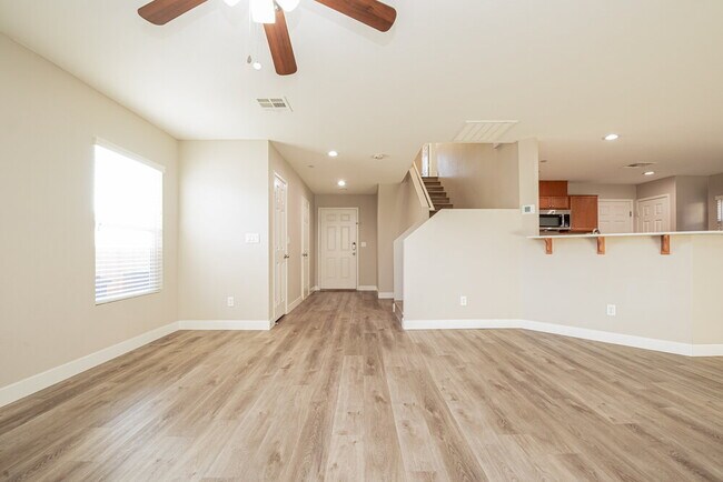 Photo - 9004 Tropical Tide Ct